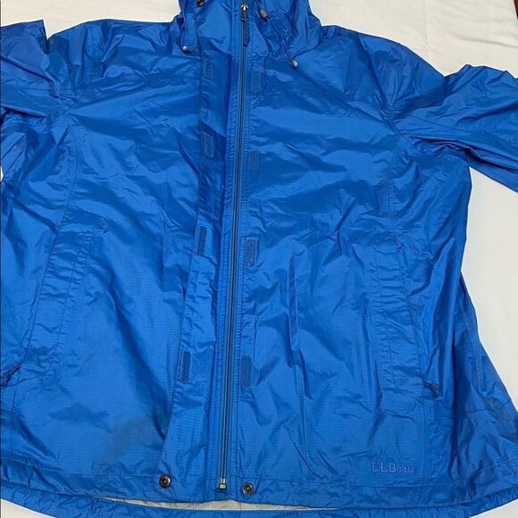 L.L. Bean Hooded Windbreaker Rain Jacket - Picture 9 of 15